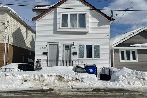 290 - 292 Spruce Street, Timmins, ON P4N 2M9