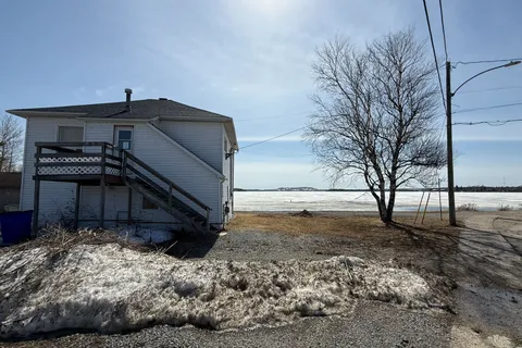 101 Dixon Street, Timmins, ON P0N 1C0