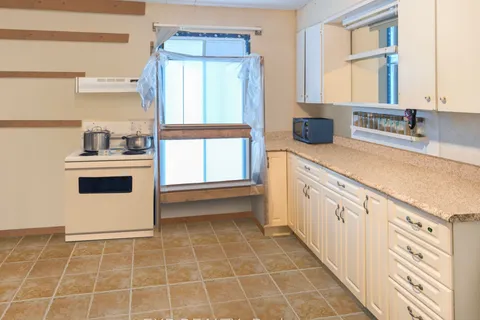 111 Taylor Avenue, Kirkland Lake, ON P2N 2L8