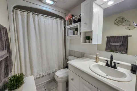 8885 11 Highway, Iroquois Falls, ON P0K 1G0