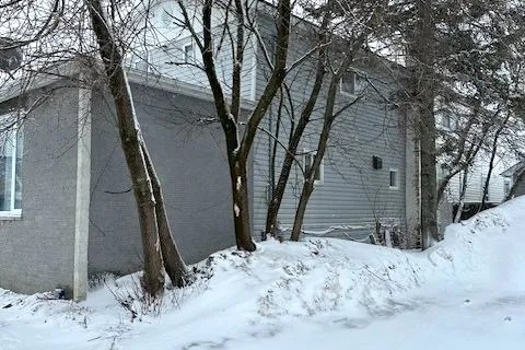 161 Mountjoy Street, Timmins, ON P4N 1T2