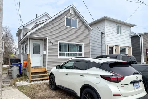 140 Shamrock Avenue, Timmins, ON P0N 1H0