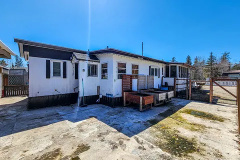 8885 11 Highway, Iroquois Falls, ON P0K 1G0