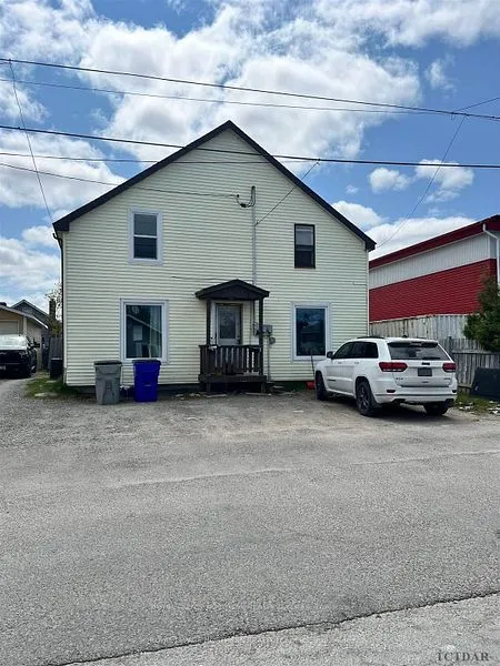 383 Belanger Avenue, ON P4N 2W3
