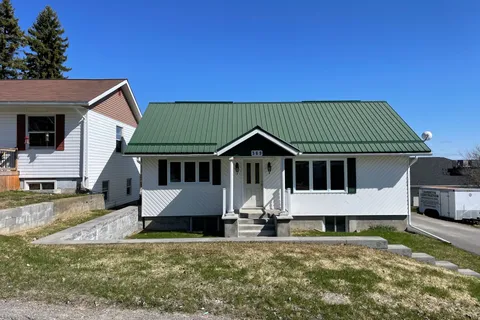 369 Amwell Street, ON P0J 1K0