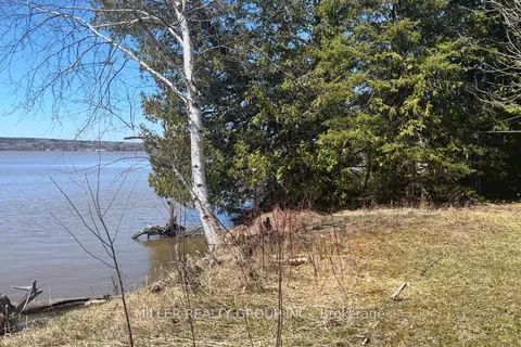692 Dawson Point Road, ON P0J 1P0