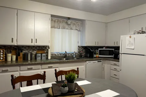 66 St Aubin Avenue, ON P0L 1V0