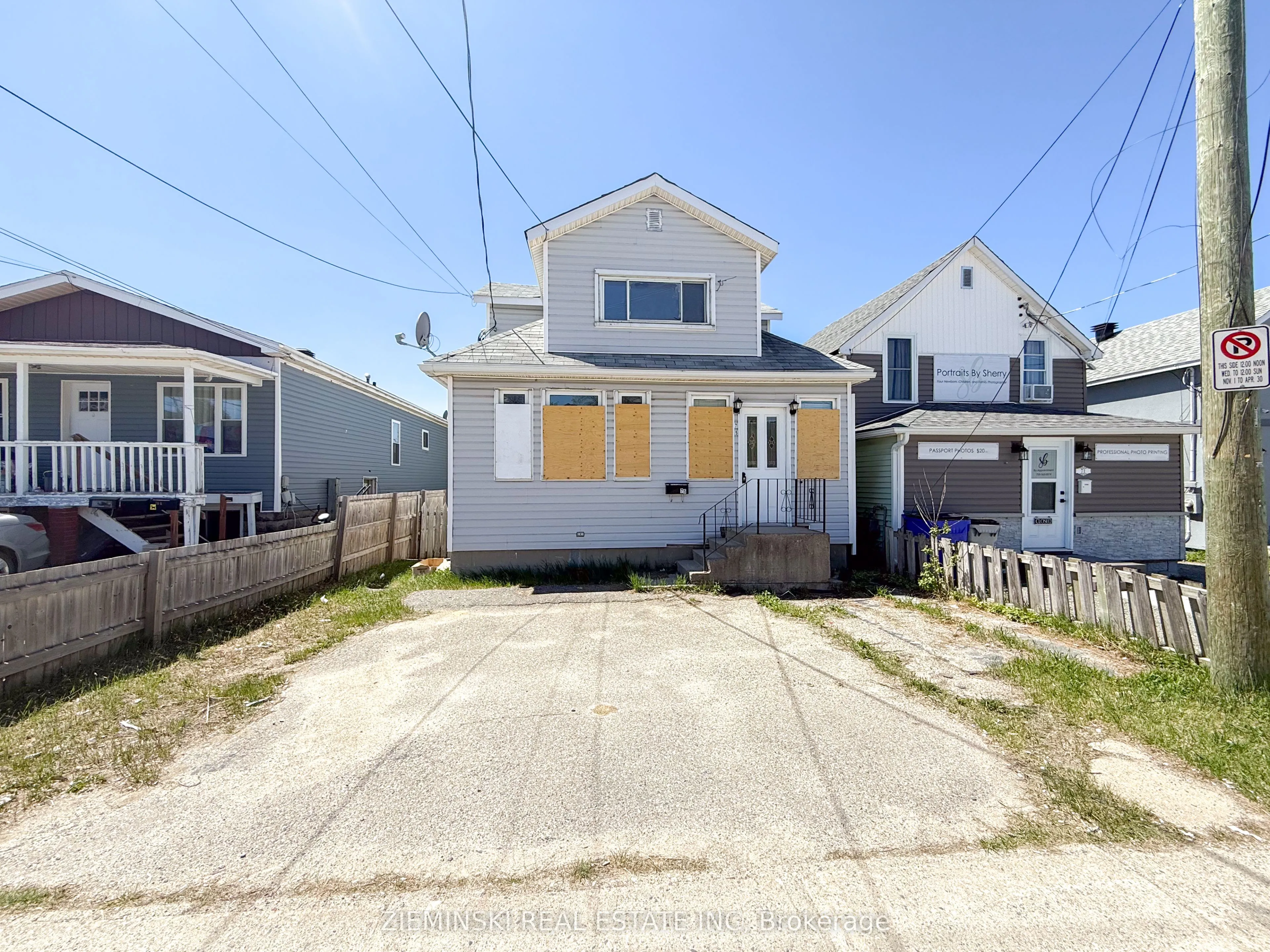 75 Elm Street, ON P4N 1W5
