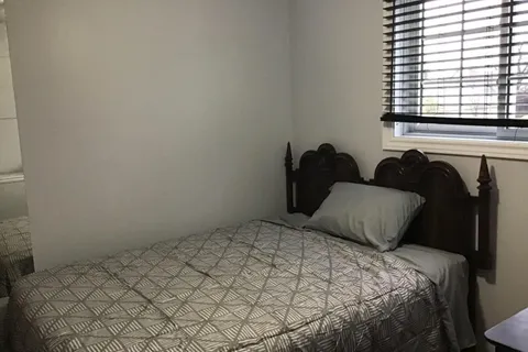 63 Elm Street, ON P4N 6A4