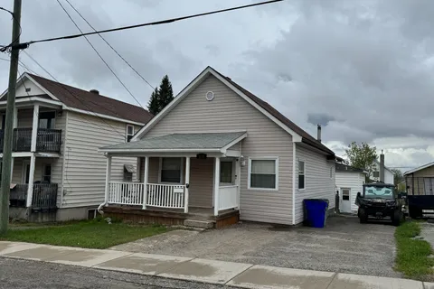 170 Kent Avenue, ON P4N 3C1