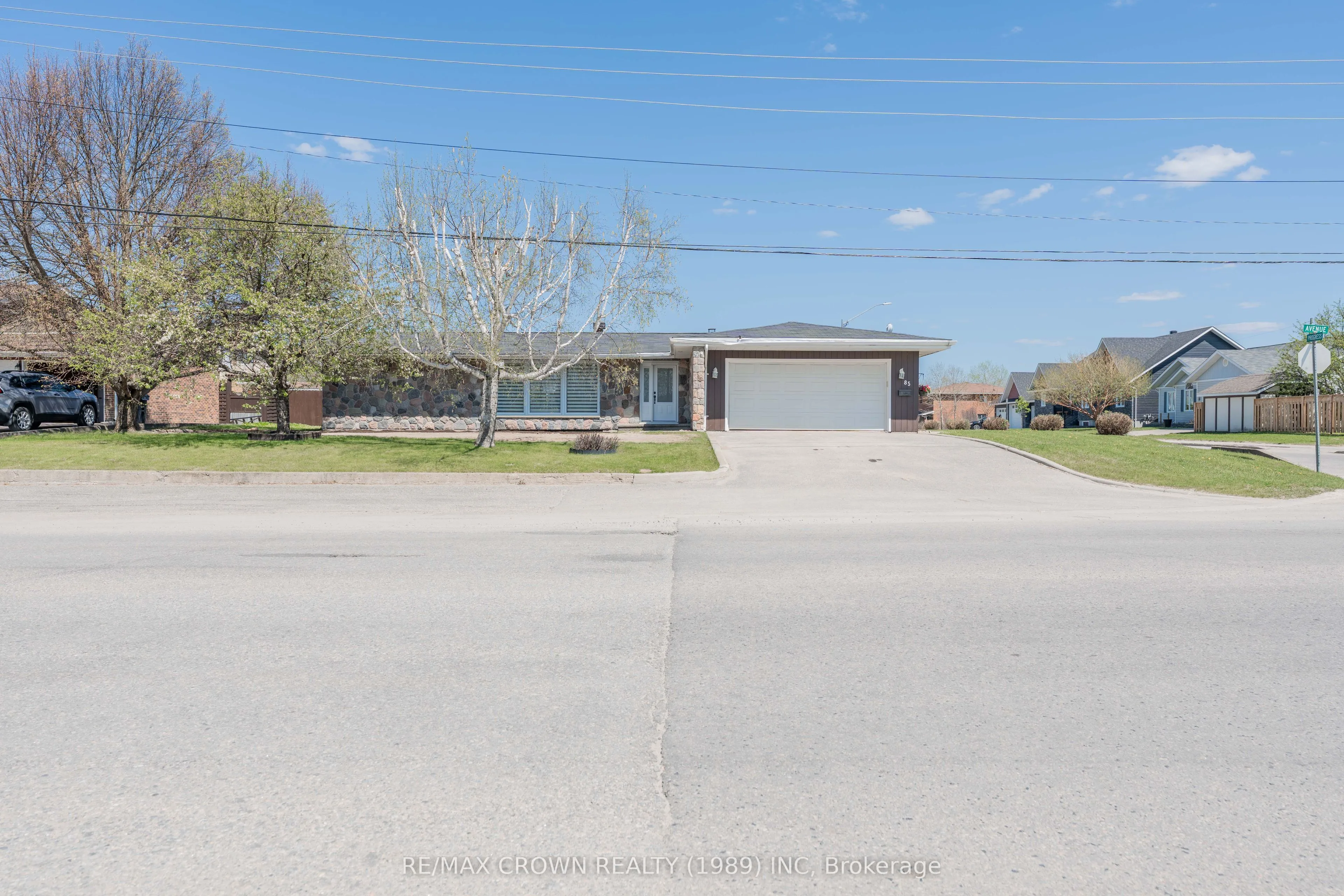 85 Avenue Road, ON P5N 3A3