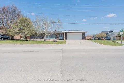 85 Avenue Road, ON P5N 3A3