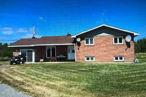 4198 101 Highway, ON P0K 1N0