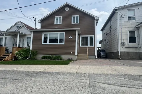 13 Vipond Road, ON P0N 1G0