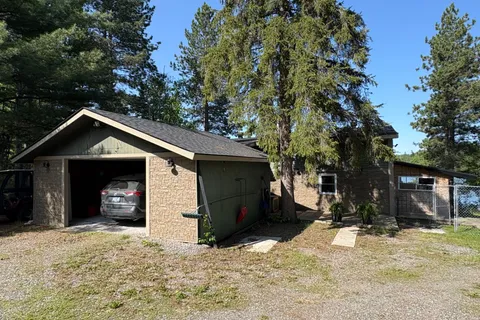 7173 Twin Lakes RD C Road, ON P0J 1P0