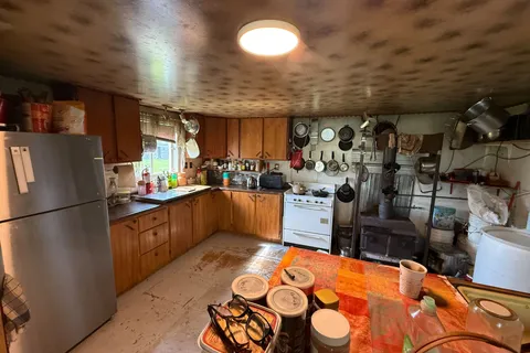 295-299 Bentley Lake Road, ON P0L 1C0