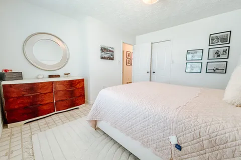 242 Farah Avenue, ON P0J 1P0