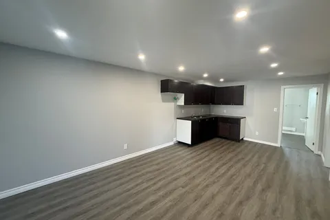 668 Lillian Avenue, ON P4N 3X3