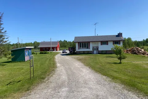 211 11 Highway, ON P0L 1G0