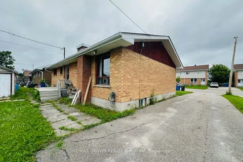 12 Winnipeg Street, ON P5N 1Z2