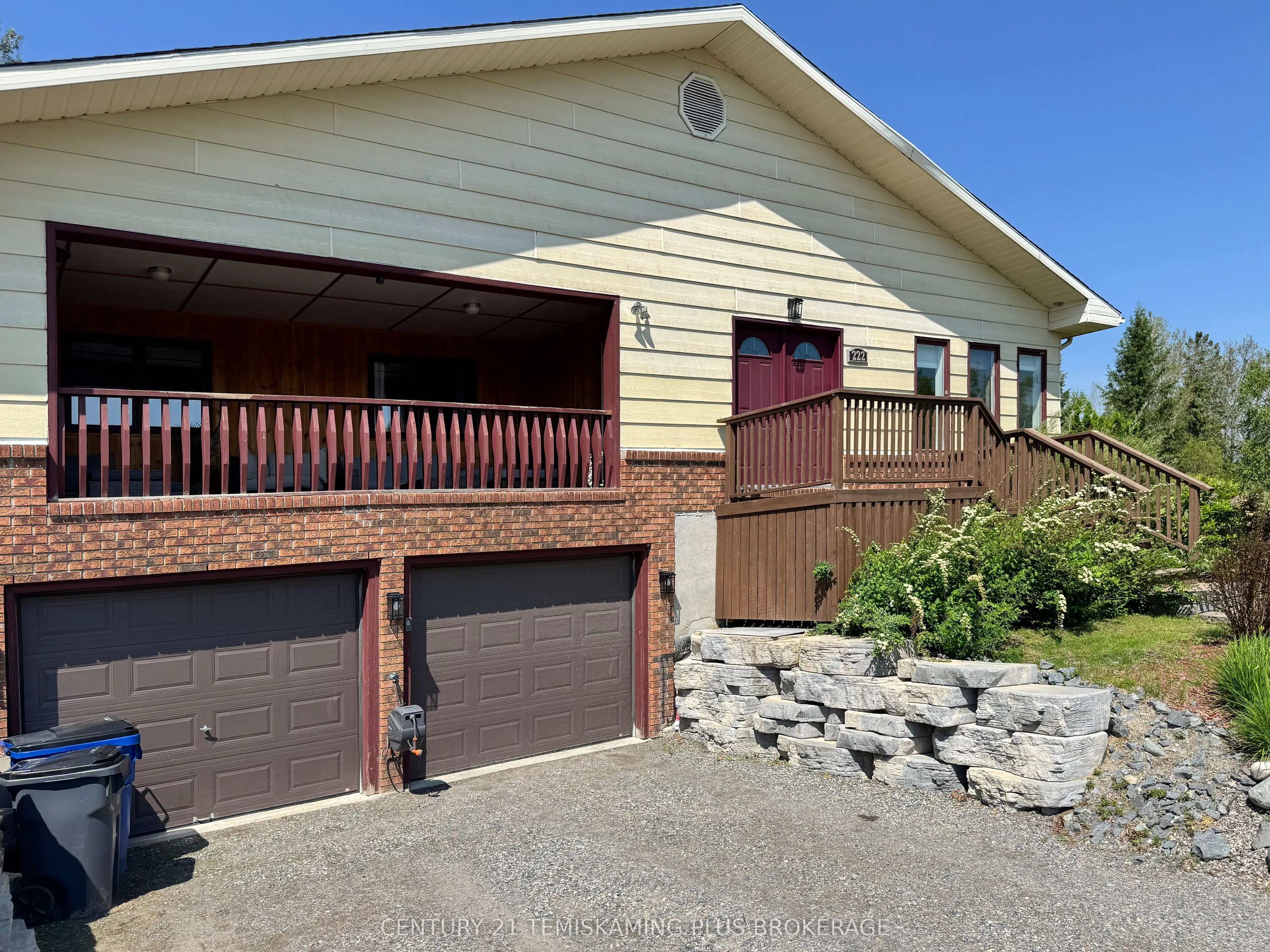 222 Cosman Crescent, ON P0J 1P0