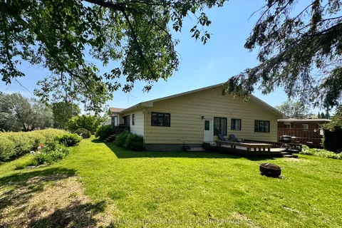 222 Cosman Crescent, ON P0J 1P0