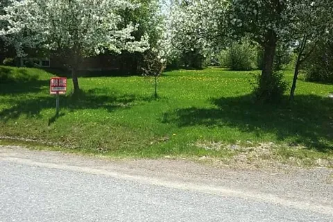 66 Seventh Avenue, ON P0J 1H0