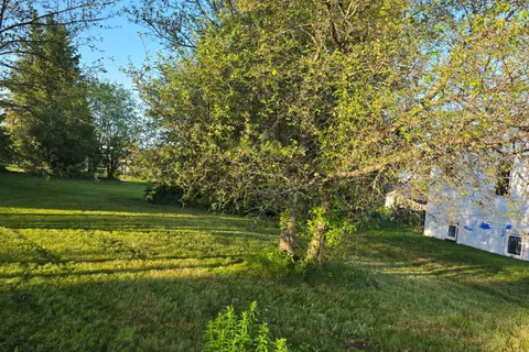 66 Seventh Avenue, ON P0J 1H0