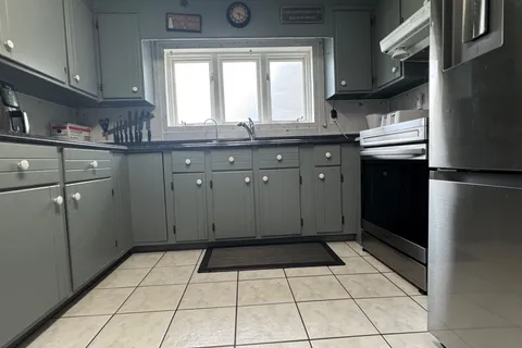 648 Synagogue Avenue, ON P0K 1G0