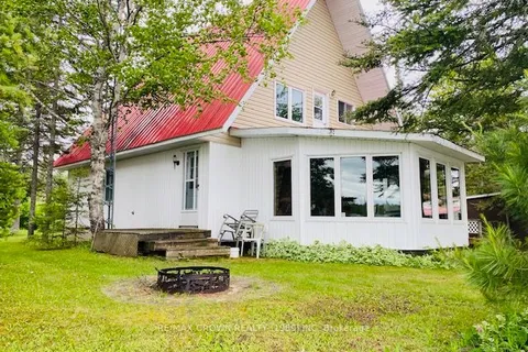 93 Lefebvre Peninsula Road, ON P0L 1V0