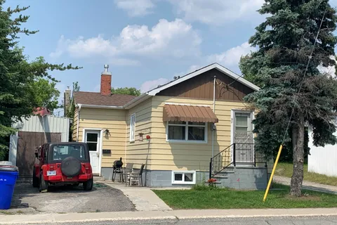 20 Kimberley Avenue, ON P4N 1K9