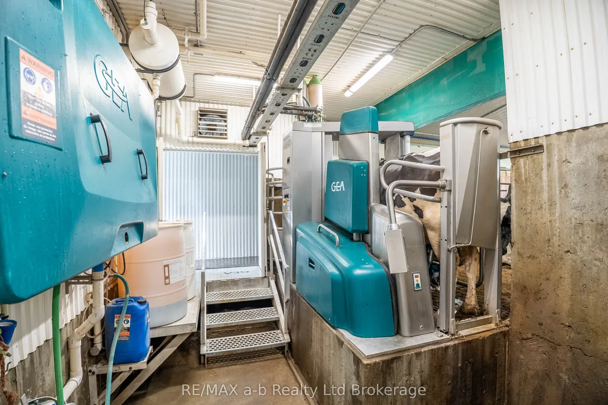 407197 Road 2 N/A, ON P0J 1H0