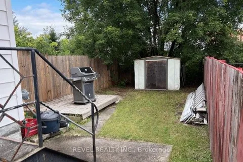 93 Croatia Avenue, ON P0N 1G0