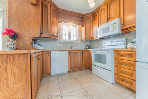 31 King Street, ON P5N 1K5