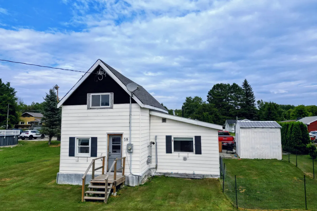 58 Main Street, ON P0J 1N0