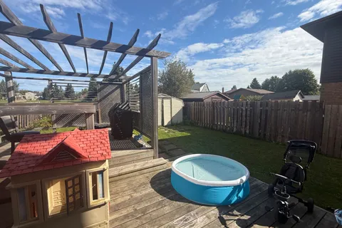 1034 Michener Boulevard, ON P0N 1K0