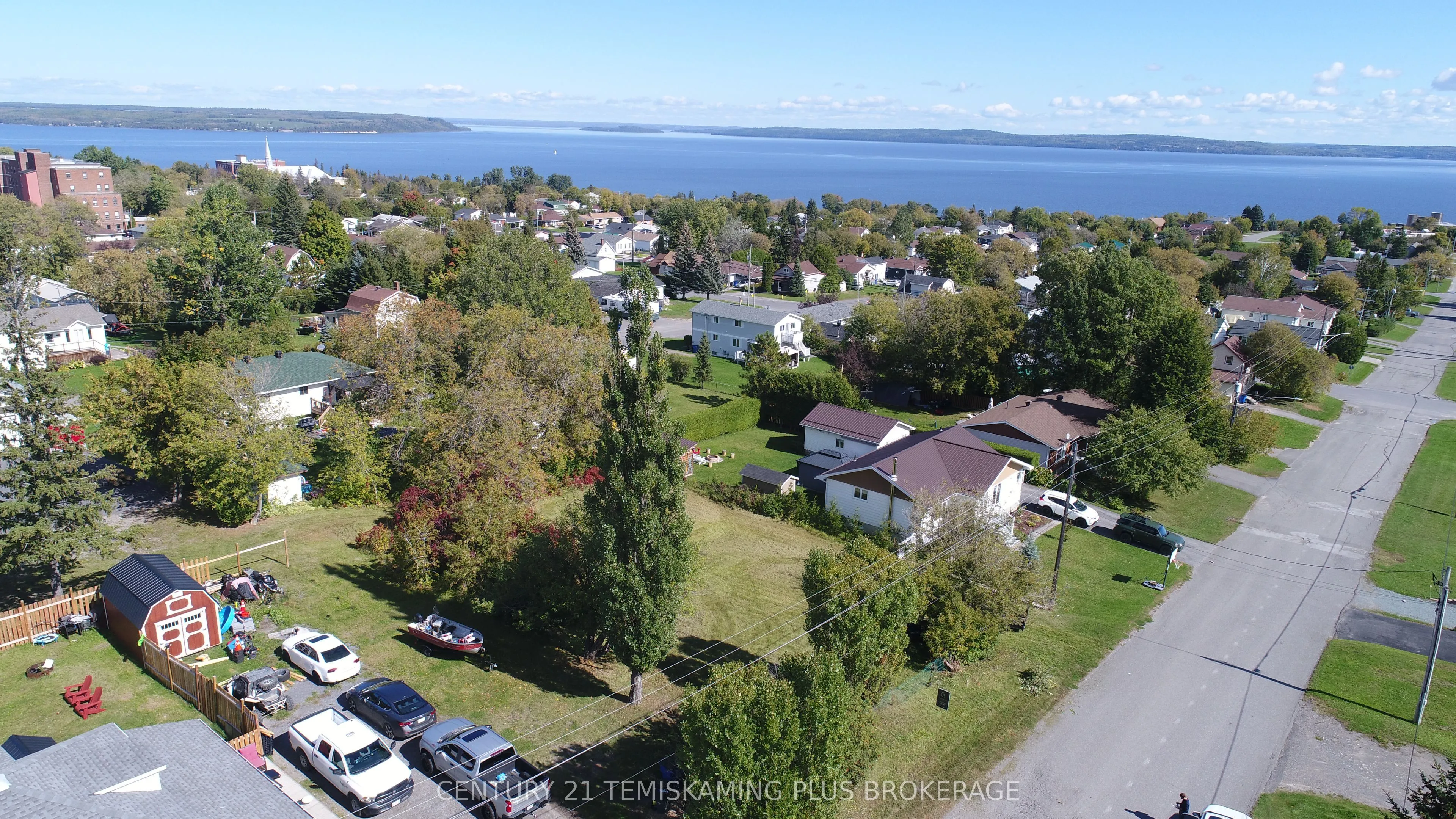 141-142 Algonquin Drive, ON P0J 1K0