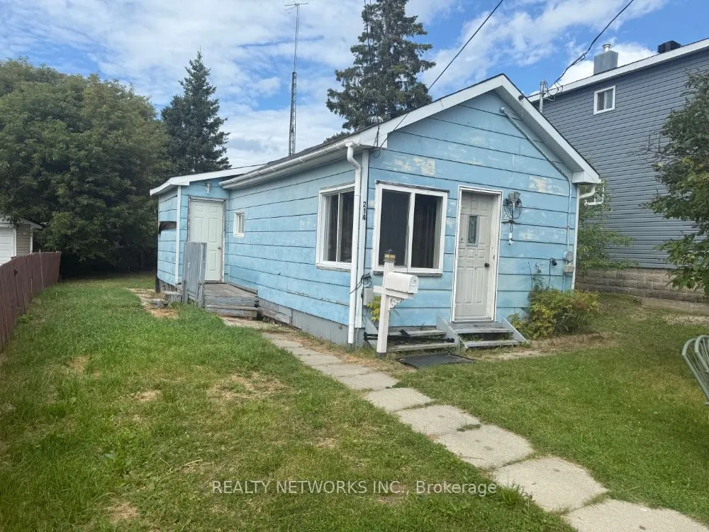 214 Montgomery Avenue, ON P4N 3G8