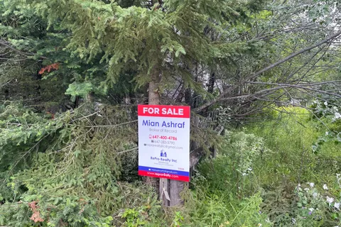 65 Edward Street, ON P0N 1E0