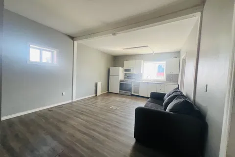 270 Kirby Avenue, ON P4N 1K4