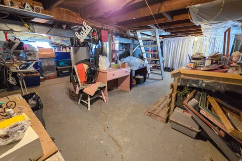 40 Taylor Avenue, ON P2N 2L1