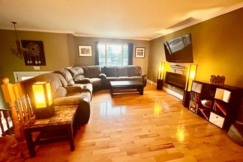 354 Seventeenth Avenue, ON P0L 1C0