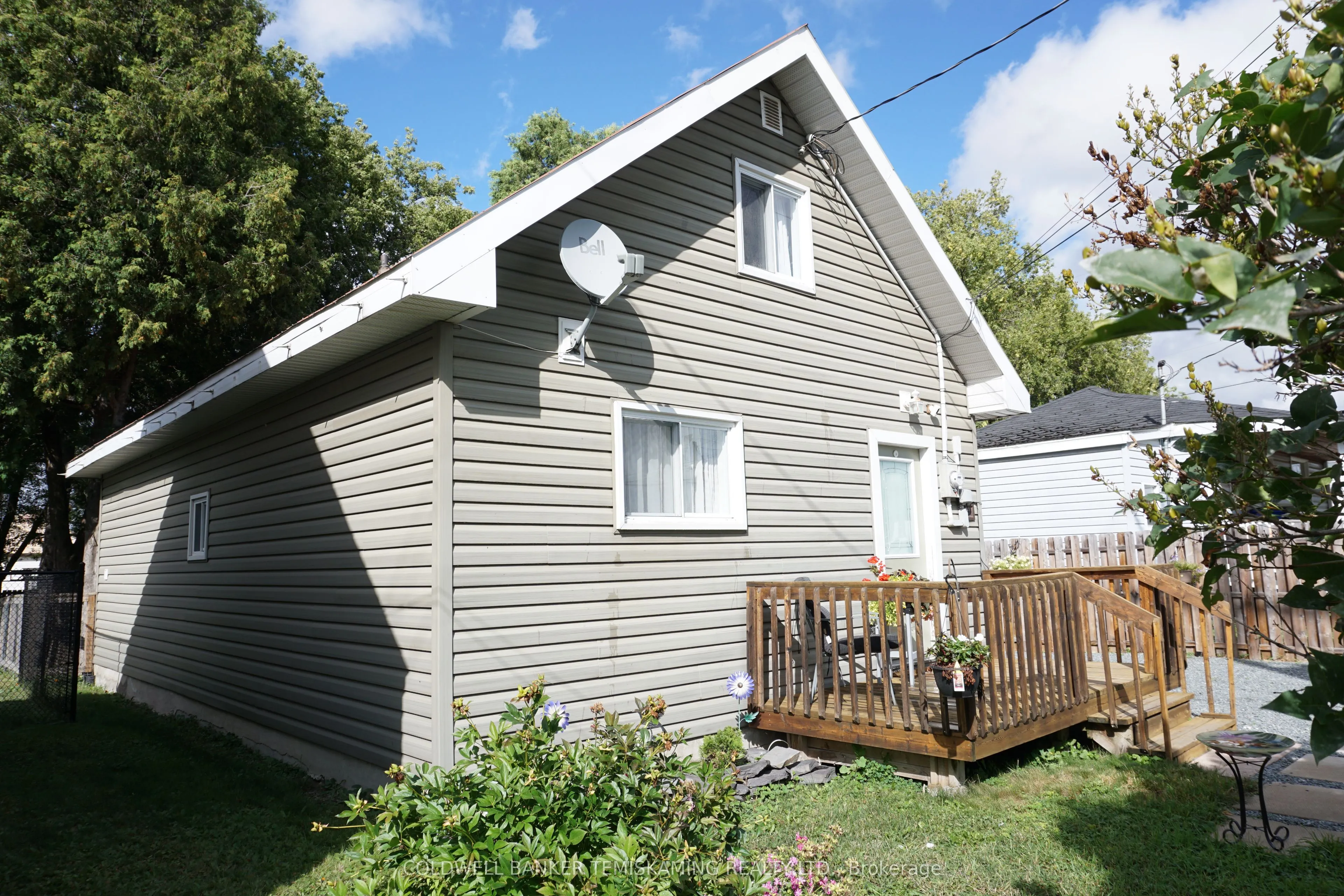 351 Broadwood Avenue, ON P0J 1P0