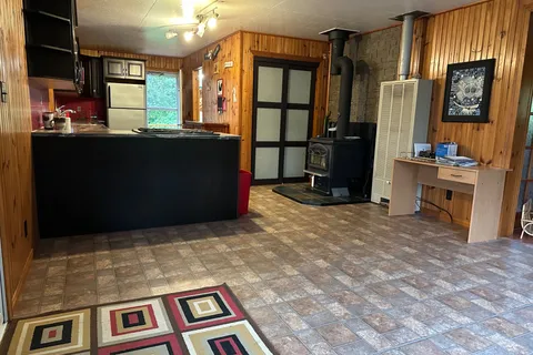 4 Scott Lake N/A, ON P4N 7C5