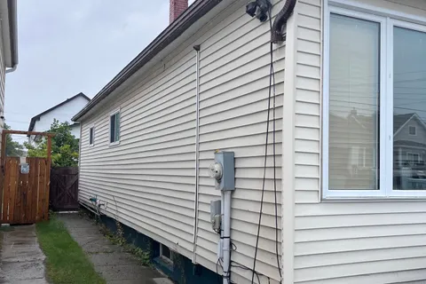 332 Cedar Street, ON P4N 2H5