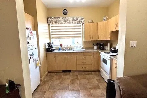 38 Duncan Avenue, ON P2N 1X7