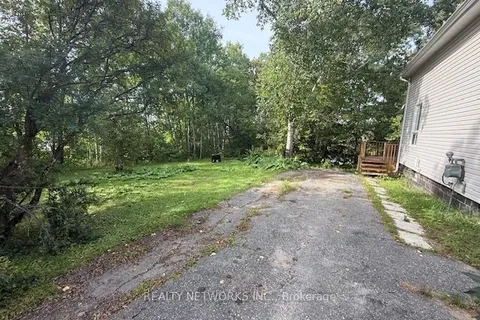 156 Warner Street, ON P0N 1H0