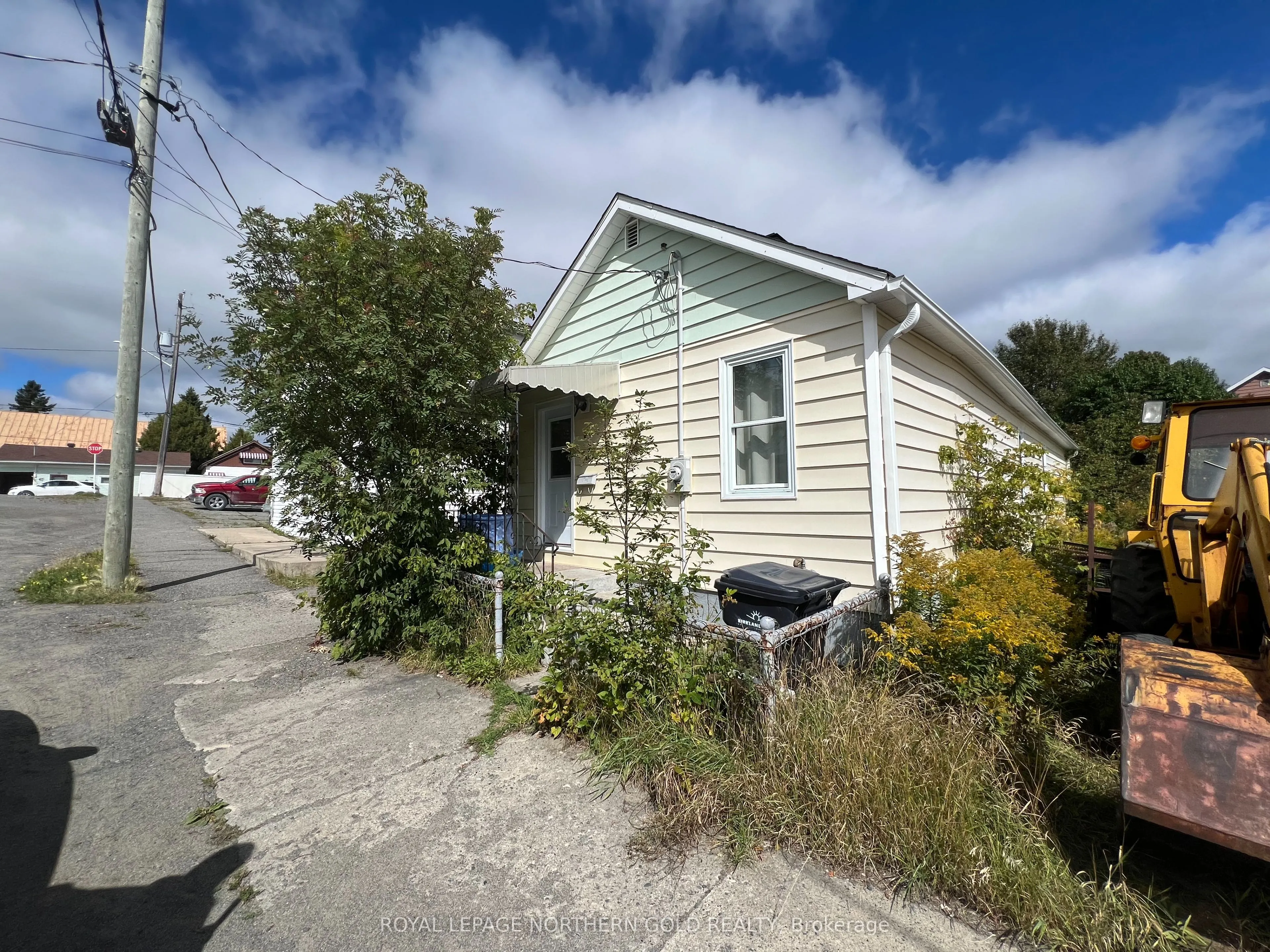 44 Lebel Avenue, ON P2N 2Y6