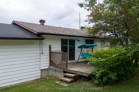 242 Bruce Street, ON P0J 1H0