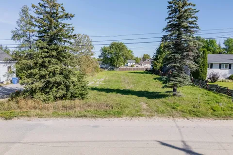 52 Brunelle Road, ON P5N 2T4